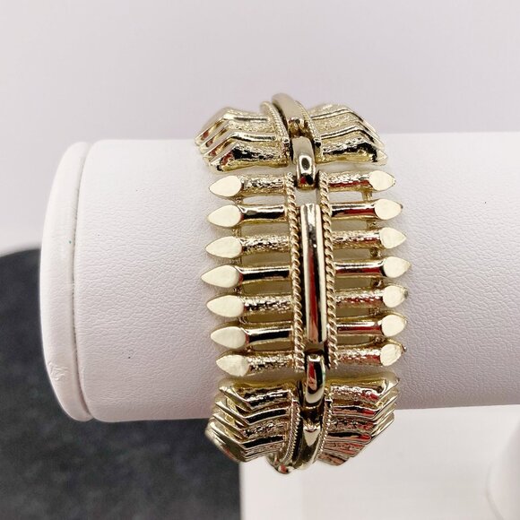 CORO PEGASUS Vintage light silvery gold tone metal picket fence link bracelet - Picture 3 of 10